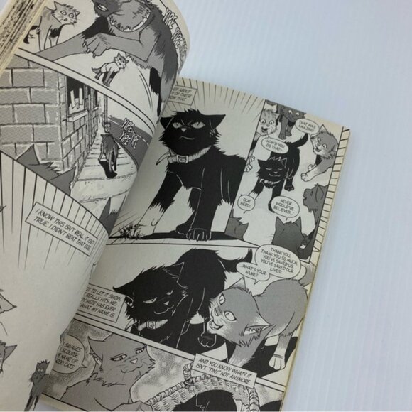 Warriors The Rise of Scourge Manga Book by Erin Hunter - Picture 11 of 12
